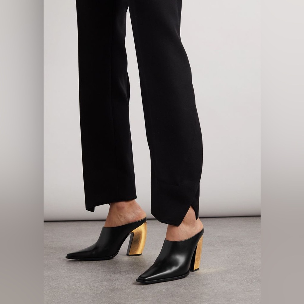 $1550 Bottega Veneta Tex leather mules size 37.5 - Picture 1 of 13